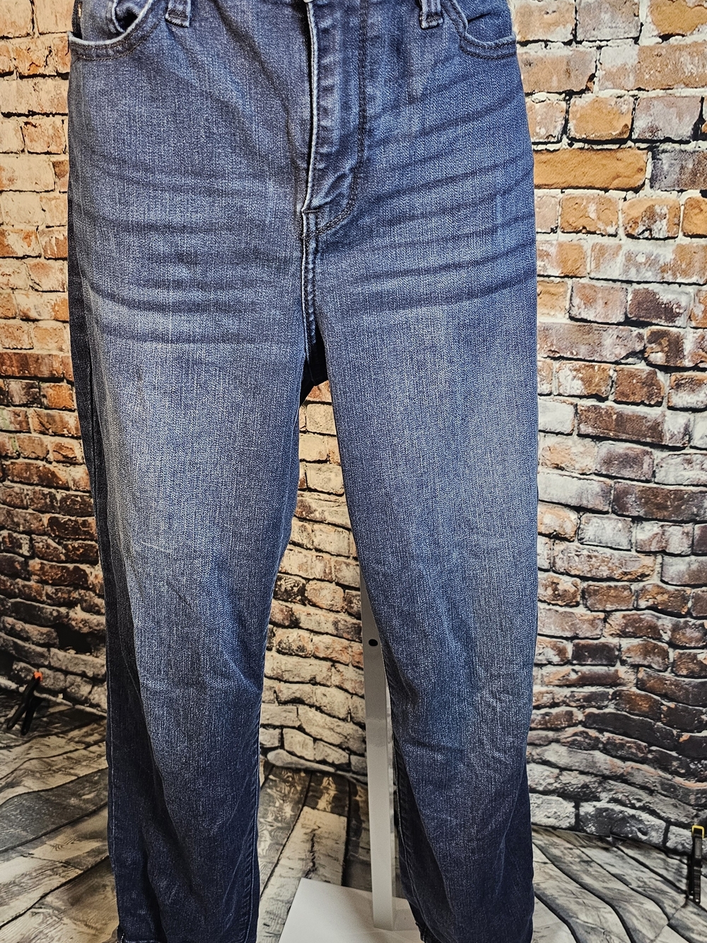 Judy Blue Size 29 High Rise Barrel Leg Jeans Dark Wash Wide Leg Denim